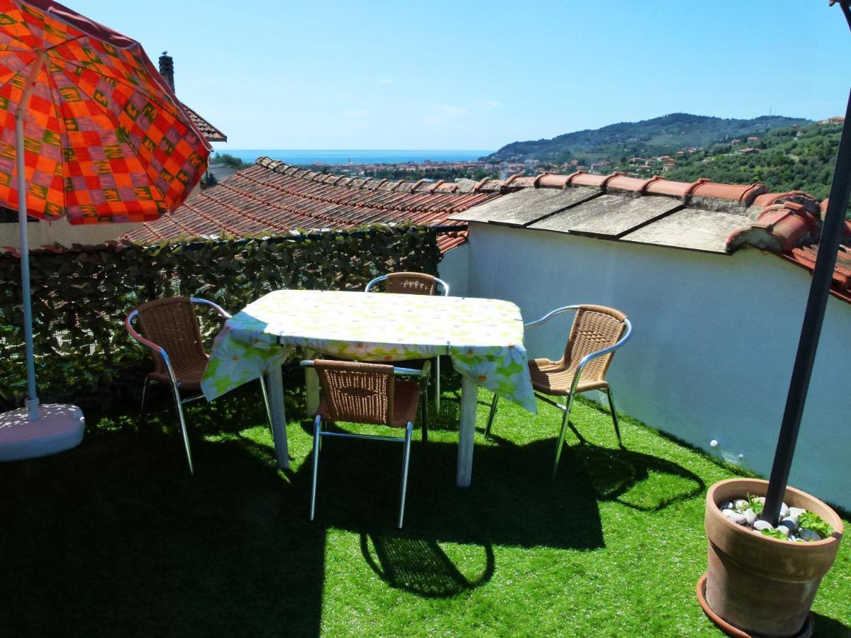 Villa Un Posto Al Sole à Diano San Pietro Extérieur photo