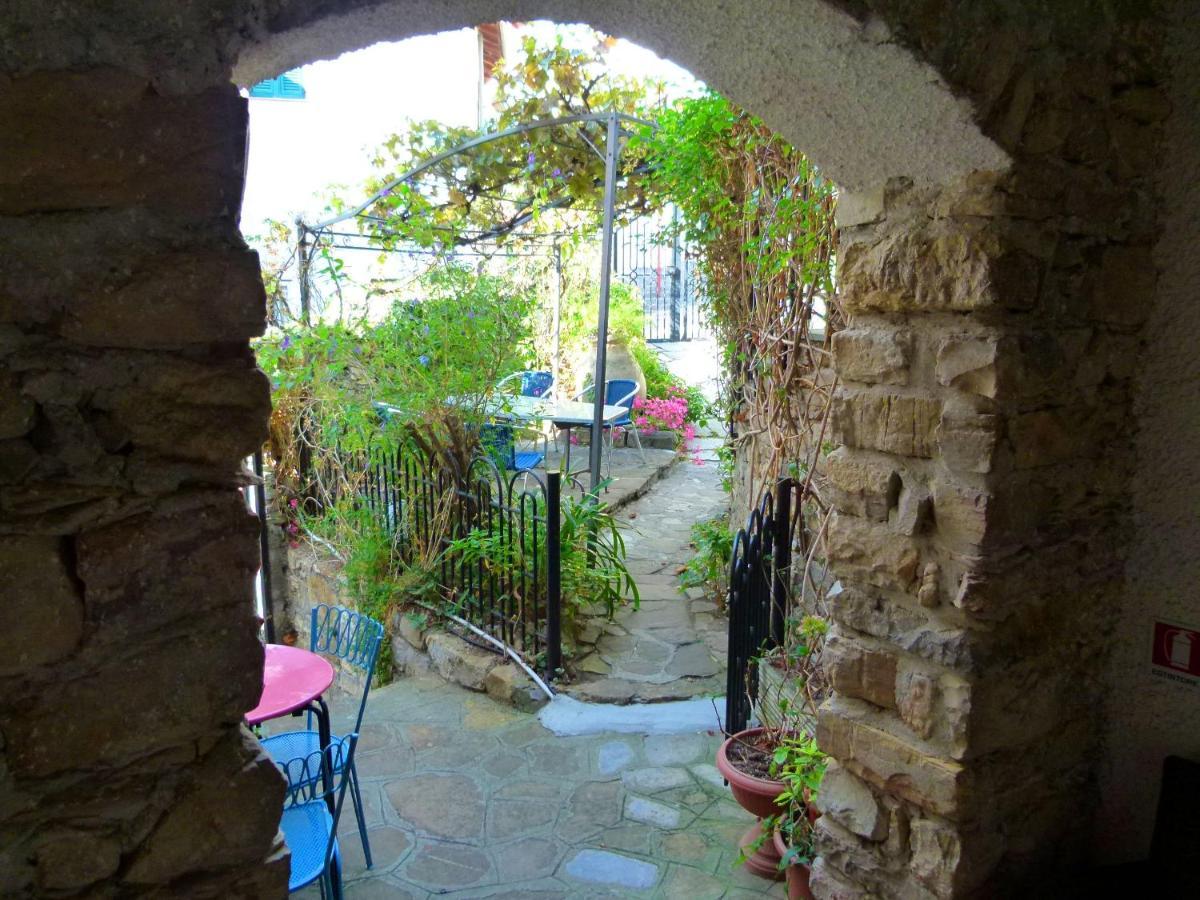 Villa Un Posto Al Sole à Diano San Pietro Extérieur photo