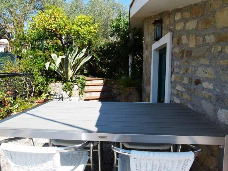 Villa Un Posto Al Sole à Diano San Pietro Extérieur photo